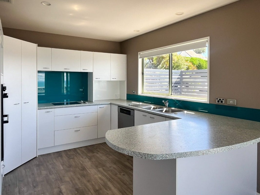 108A Moncks Spur Road, Redcliffs, Christchurch - Carousel 2