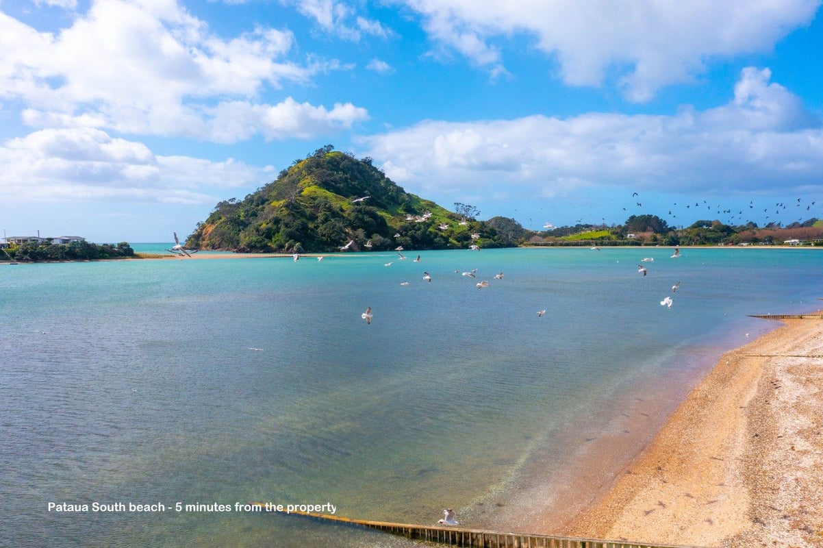 64 Arahiwi Rise, Pataua South, Onerahi - Carousel 23