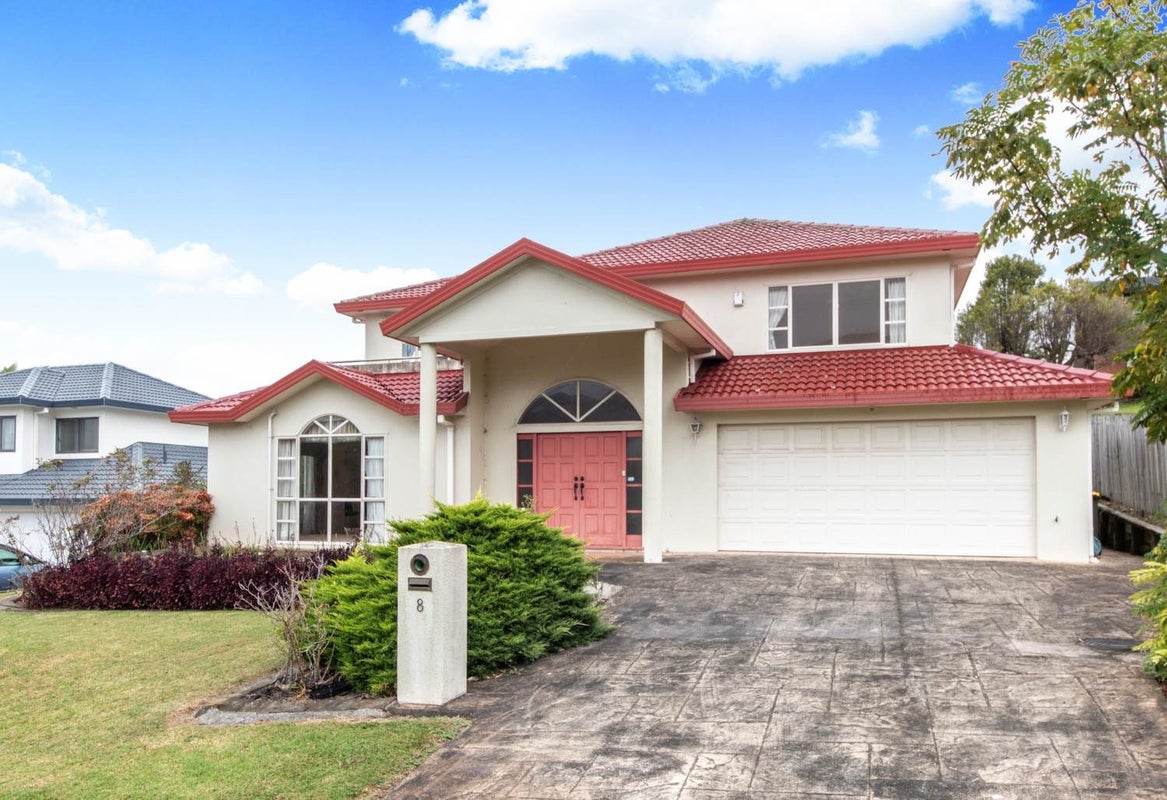 8 Belleaire Court, West Harbour, Auckland - Carousel 2