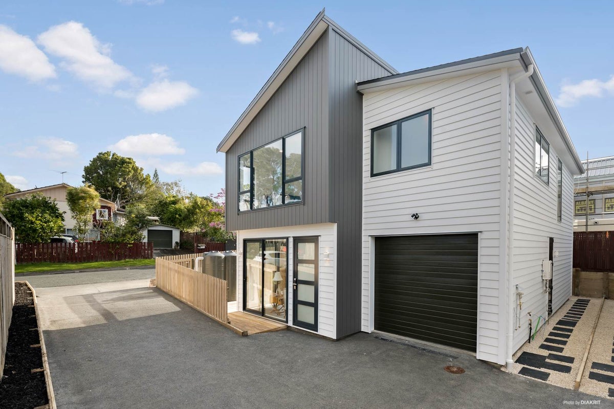 32 Graeme Foote Street, Darfield, Darfield - Carousel 1