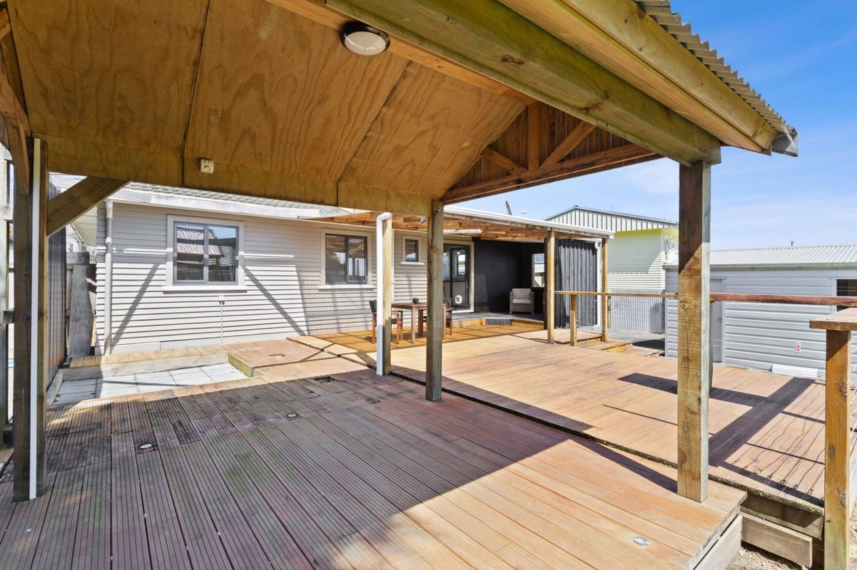 163 Ngamotu Road, Spotswood, New Plymouth - Carousel 16