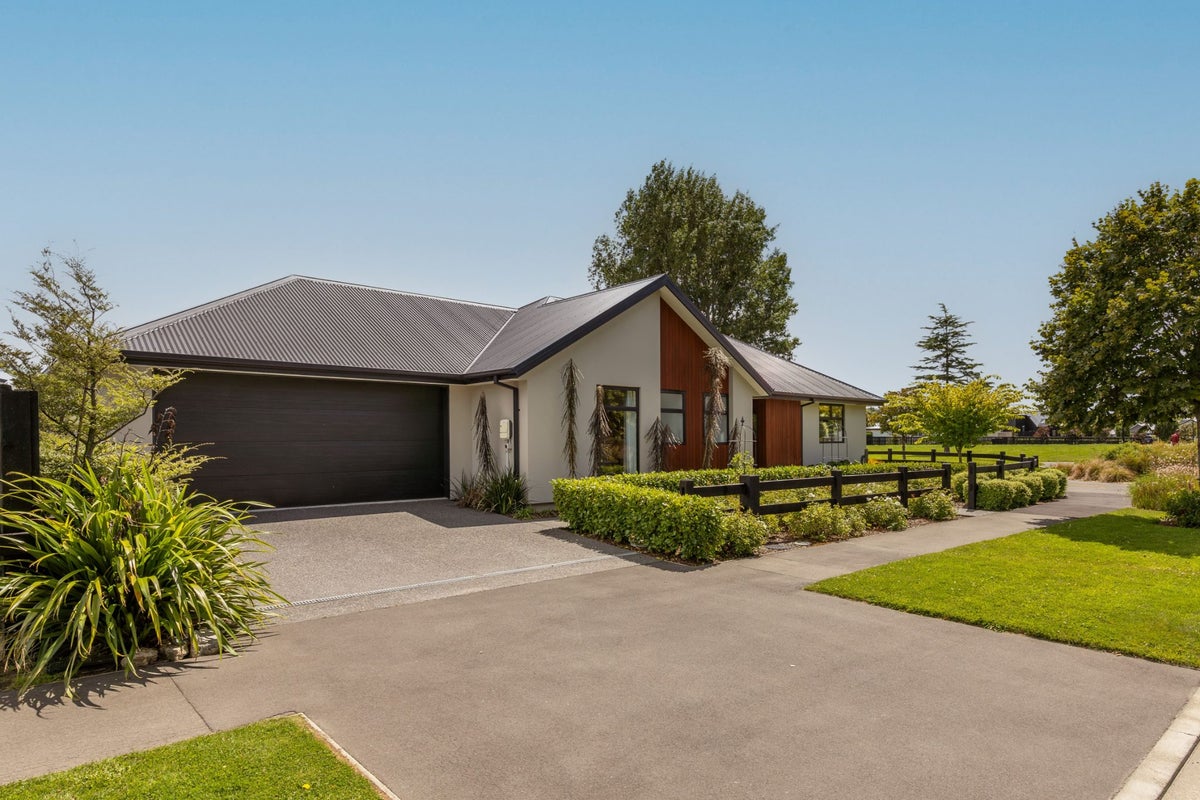 56 Provincial Road, Halswell, Christchurch - Carousel 2