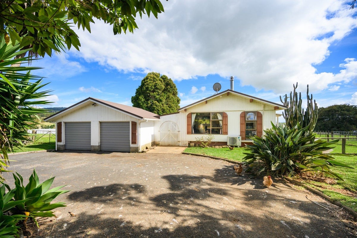 1528 State Highway 14, Whangarei - Carousel 1