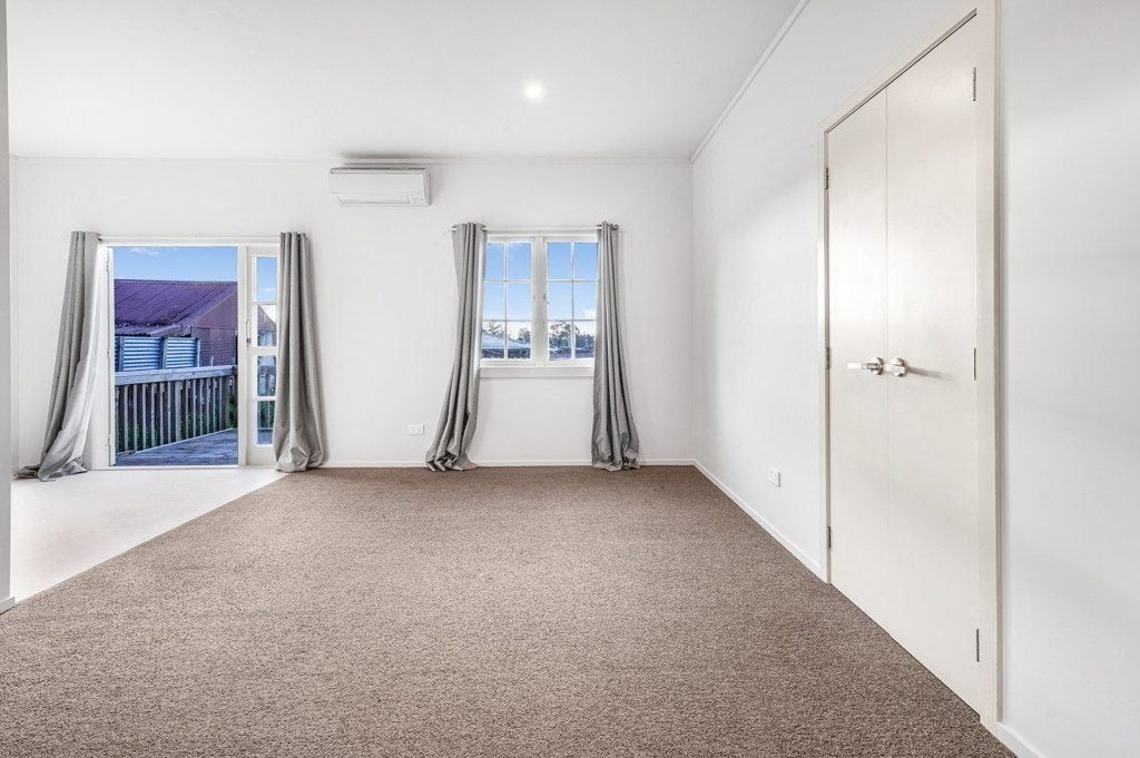 66A Storey Avenue, Forest Lake, Hamilton - Carousel 2