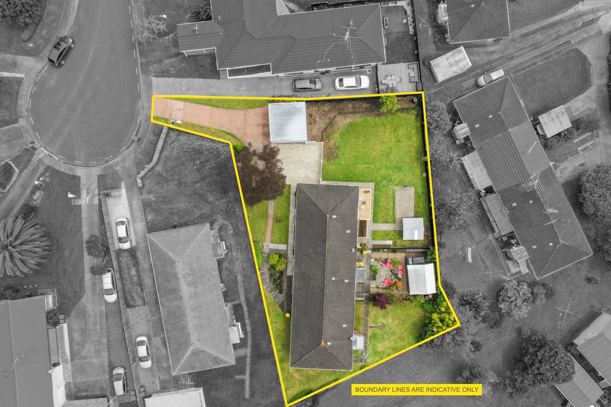 1/10 Liston Street, Northcote, Auckland - Carousel 22