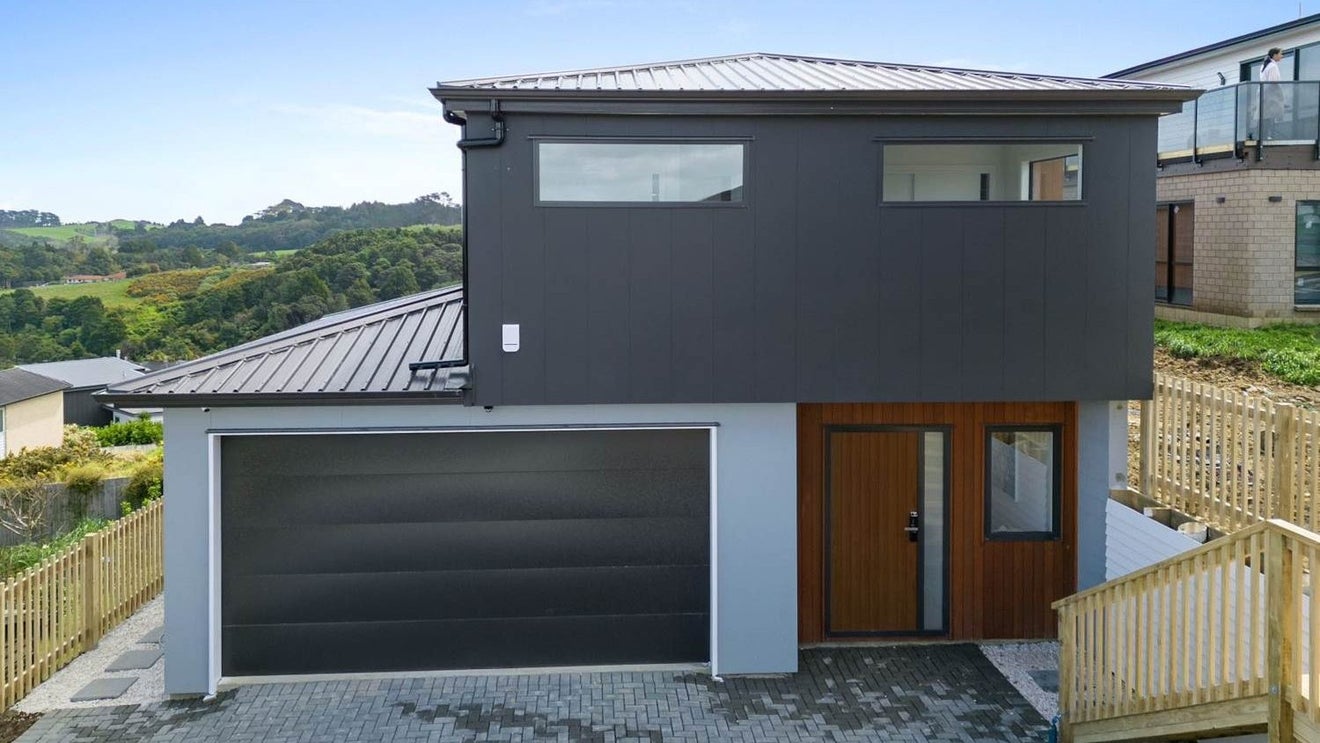 32 Aldon Lane, The Gardens, Auckland - Carousel 1