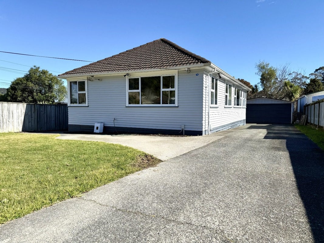 27 Rimu Street, Naenae, Lower Hutt - Carousel 2