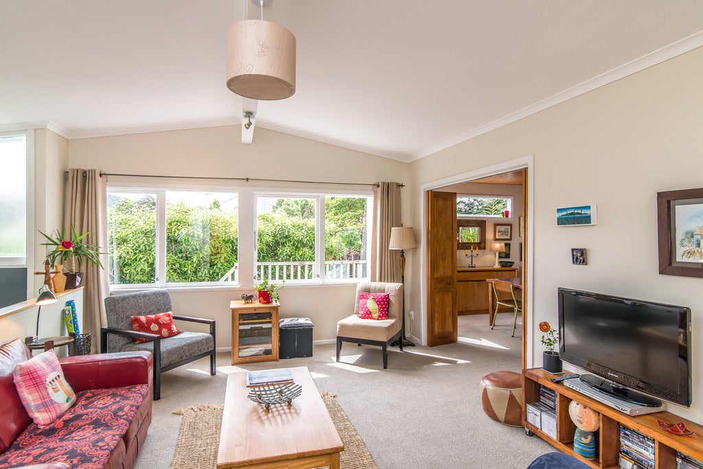 111 Mairangi Road, Wadestown, Wellington - Carousel 2