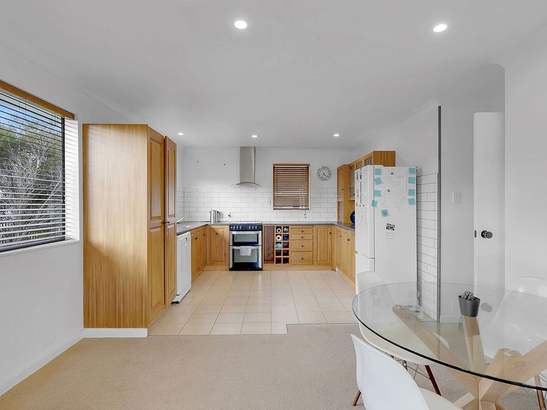 10 The Mainsail, Whitby, Porirua - Carousel 1