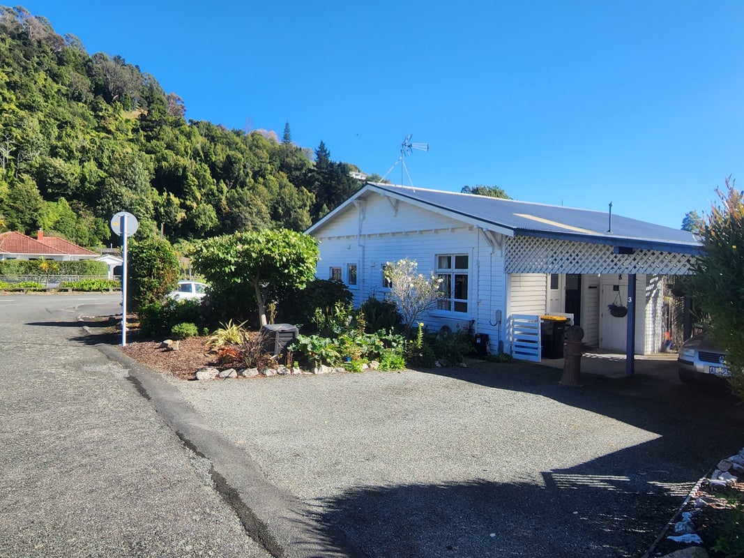 55 Brook Street, The Brook, Nelson - Carousel 1
