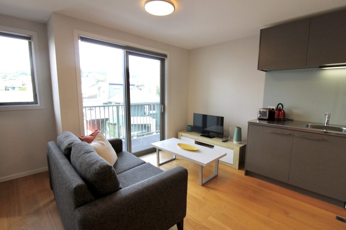 204/8 Wigan Street, Te Aro, Wellington - Carousel 2