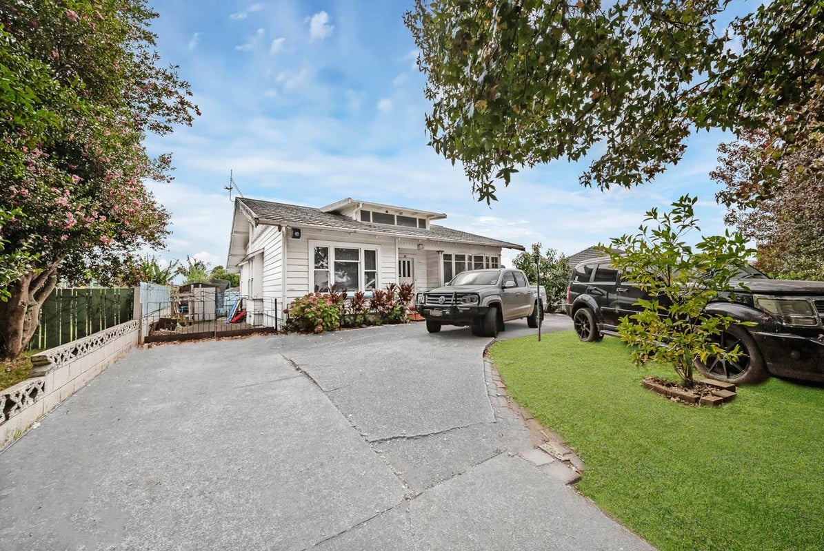 204 Shirley Road, Papatoetoe, Auckland - Carousel 2