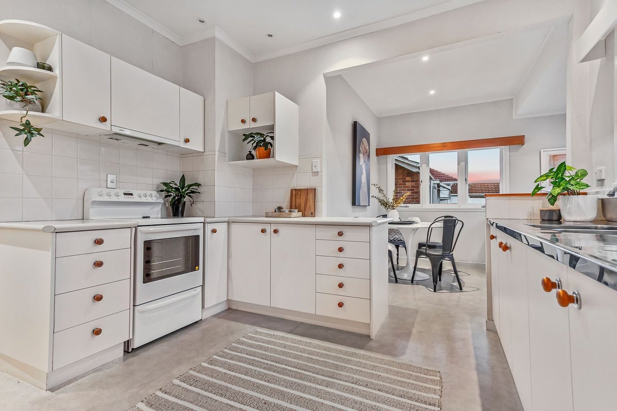 866 Dominion Road, Mount Eden, Auckland - Carousel 2