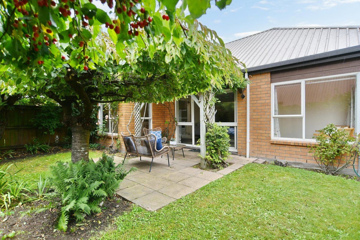 3/33 Studholme Street, Somerfield, Christchurch - Carousel 1