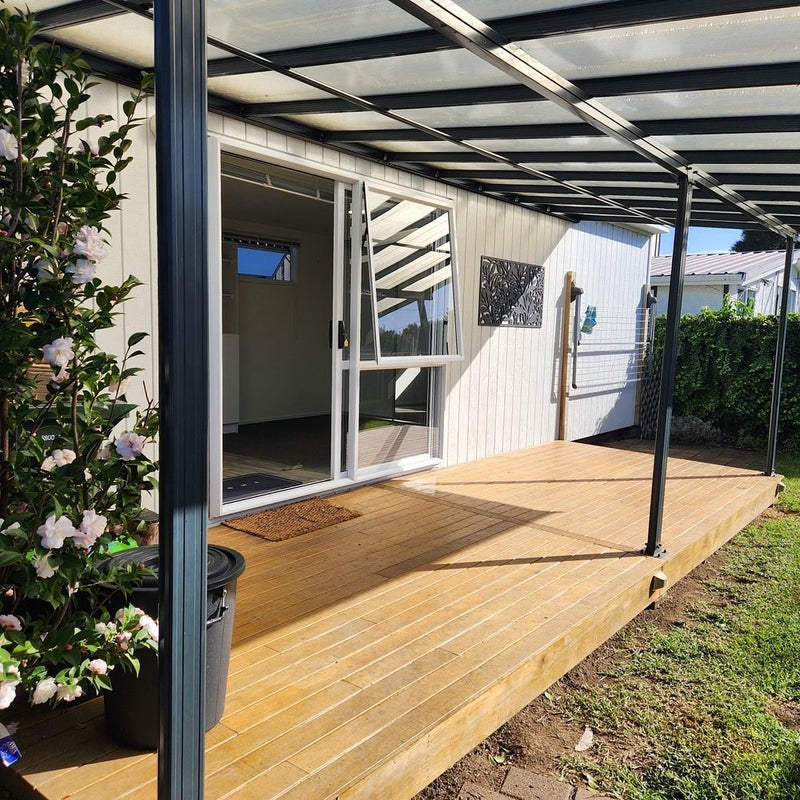 5 Holgate Avenue, Herald Island, Auckland - Carousel 1