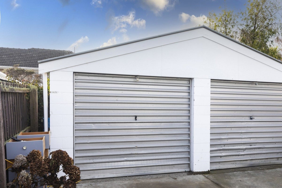 2/136 Wainoni Road, Avondale, Christchurch - Carousel 11