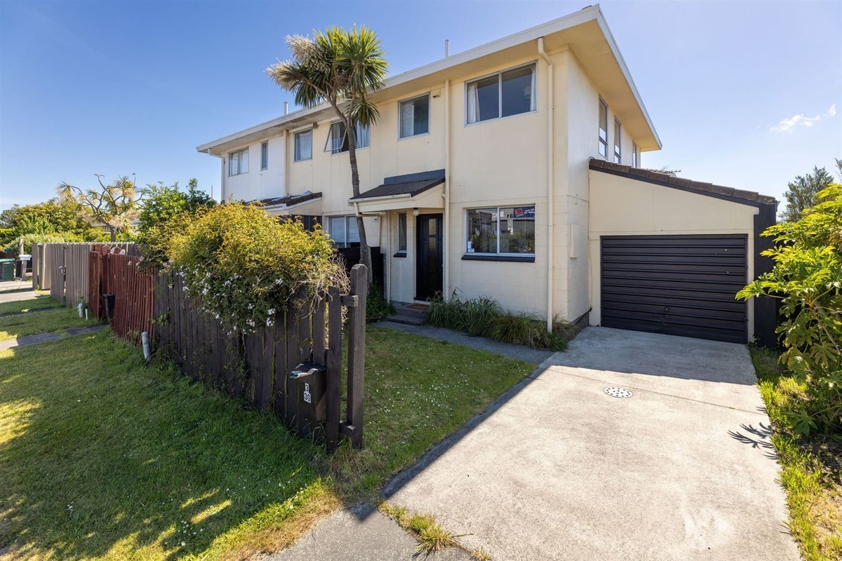 3/30 Epsom Road, Sockburn, Christchurch - Carousel 1