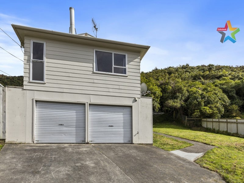 61 Judd Crescent, Naenae, Lower Hutt - Carousel 2