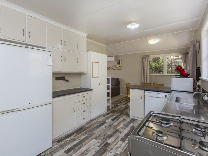 32 Logie Street, Stokes Valley, Lower Hutt - Carousel 1
