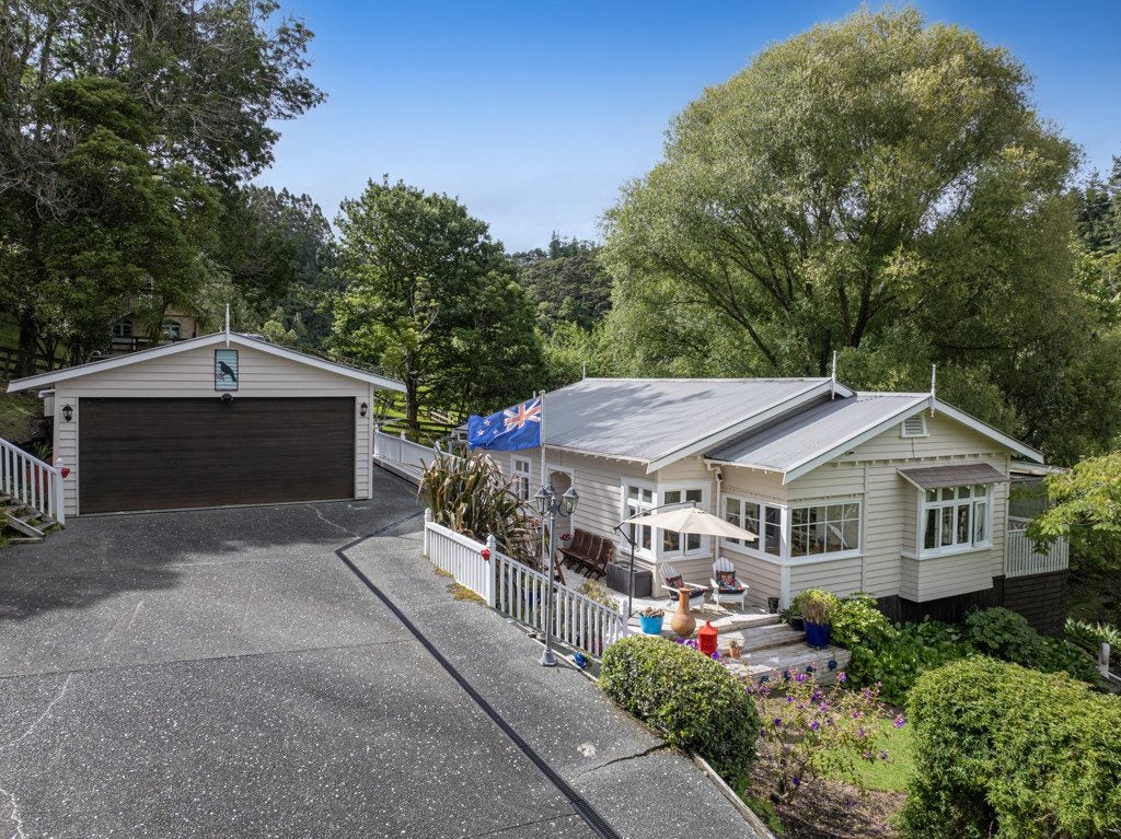209 Ahuroa Road, Puhoi, Warkworth - Carousel 1