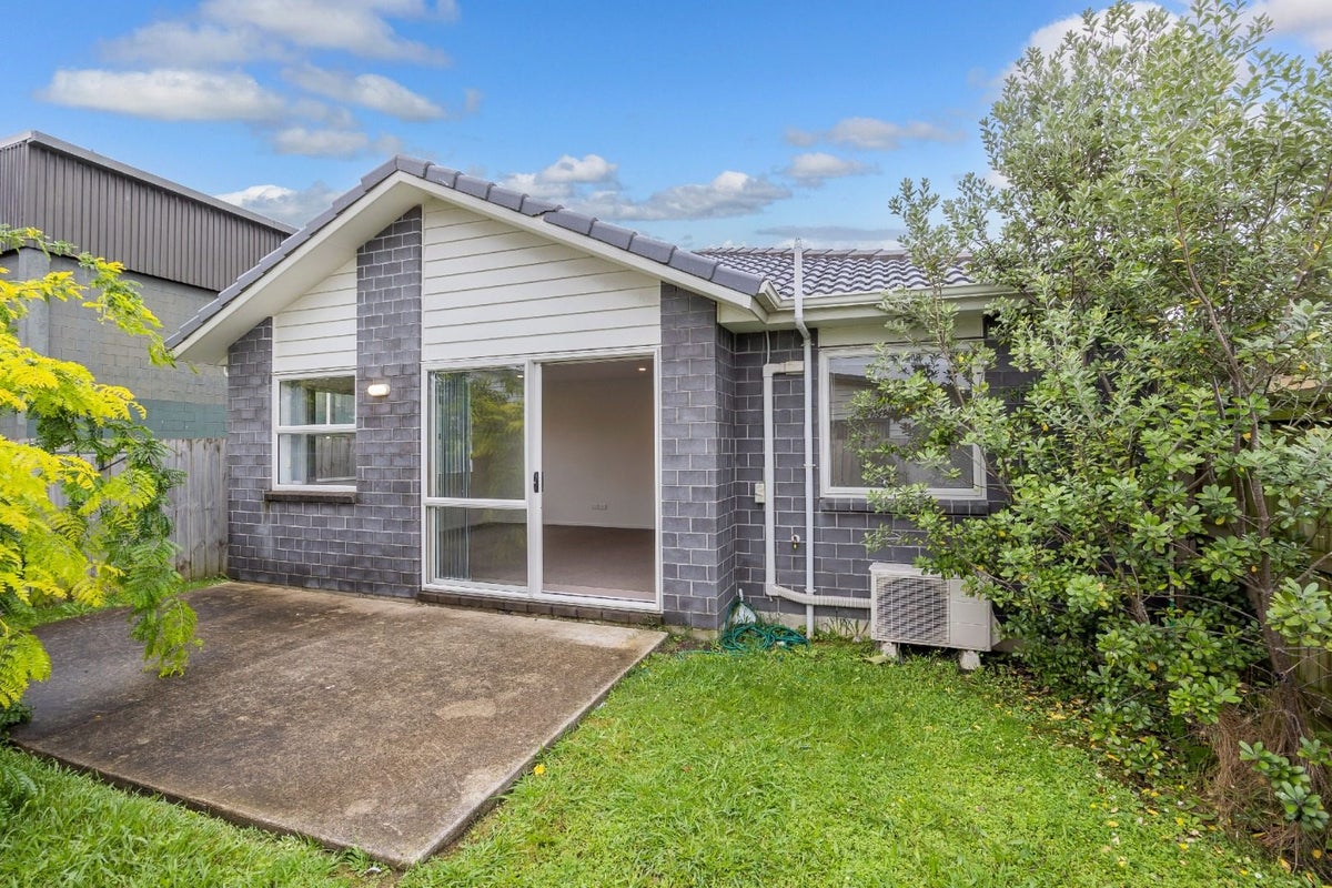 8 Duin Lane, Wiri, Auckland - Carousel 11