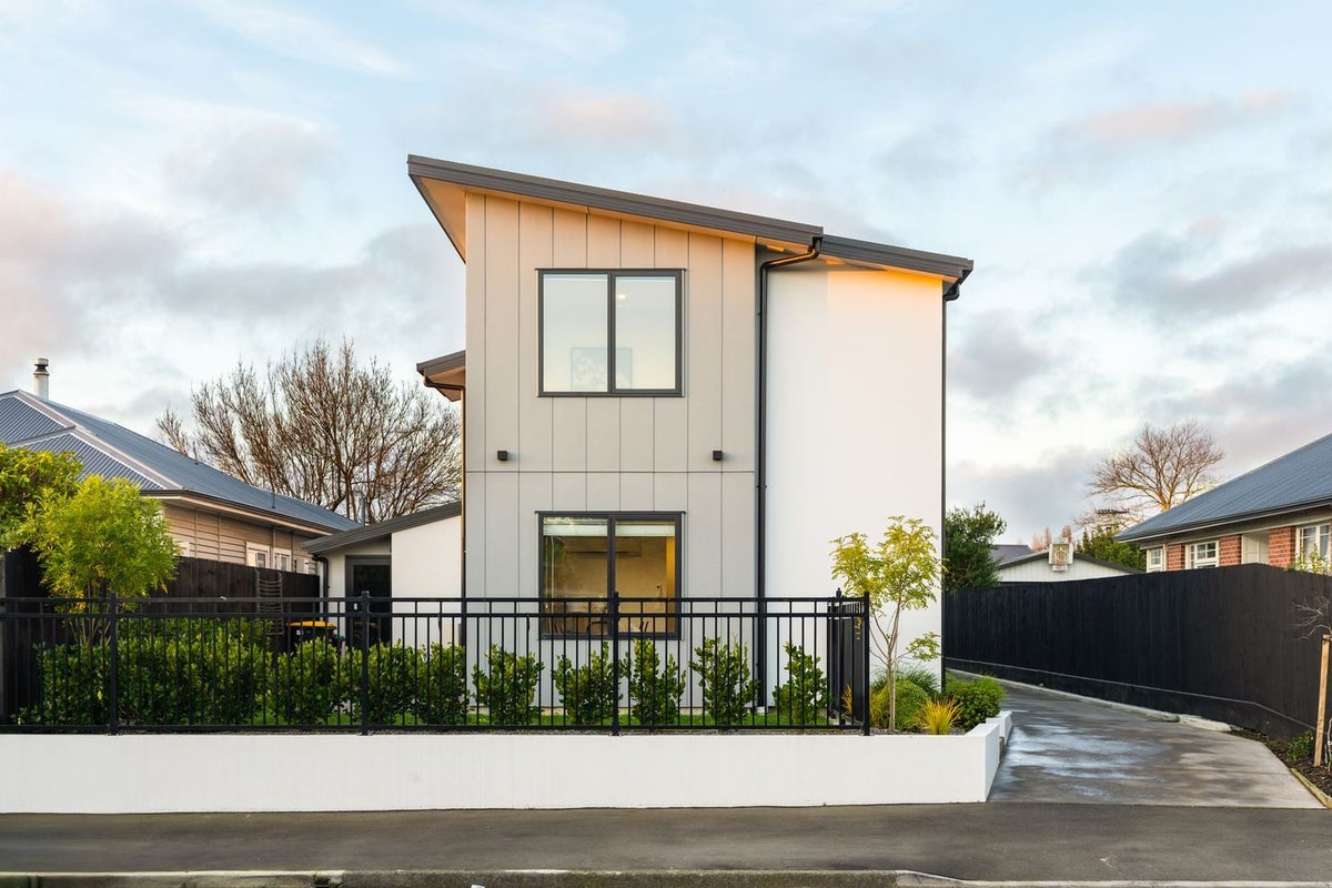 1/214 Barrington Street, Somerfield, Christchurch - Carousel 2