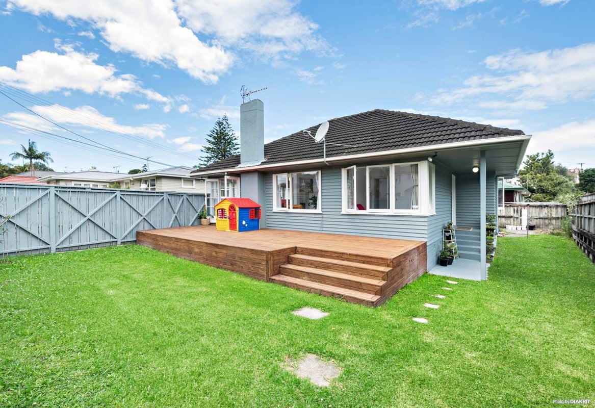1/9 Merriefield Avenue, Forrest Hill, Auckland - Carousel 1