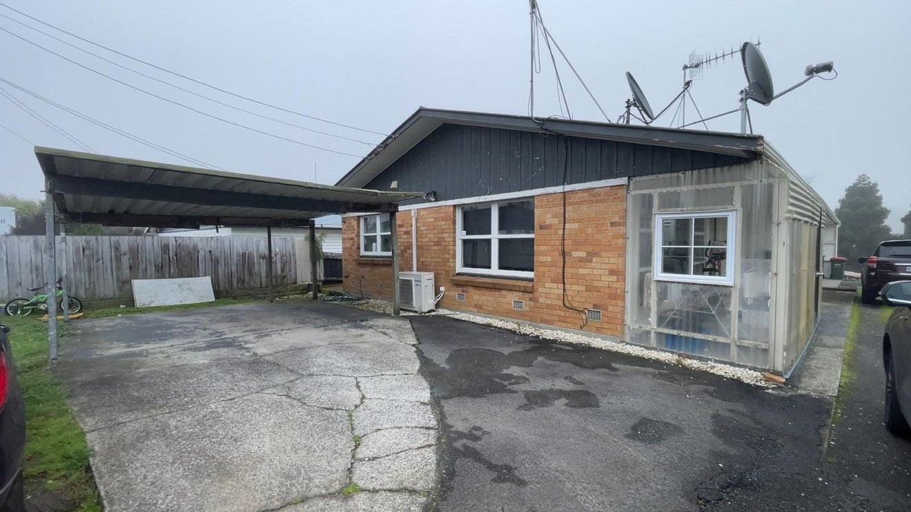 20A Ohaupo Road, Hamilton Lake, Hamilton - Carousel 1