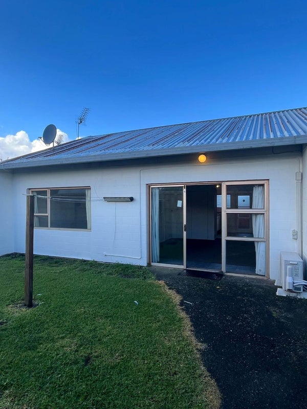 25 Brady Road, Otahuhu, Auckland - Carousel 1