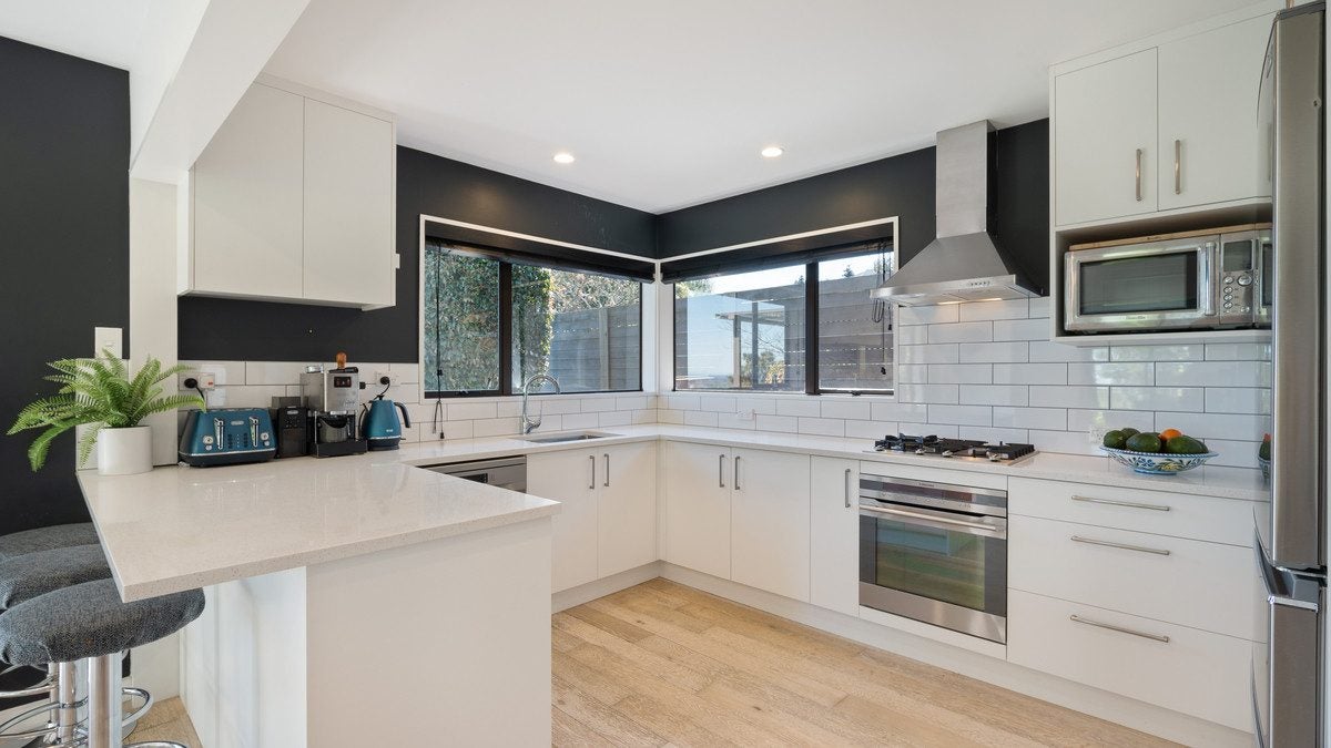 5 Kiteroa Place, Cashmere, Christchurch - Carousel 1