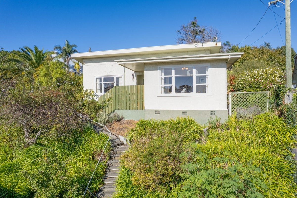 83 Great North Road, Saint Johns Hill, Whanganui - Carousel 1
