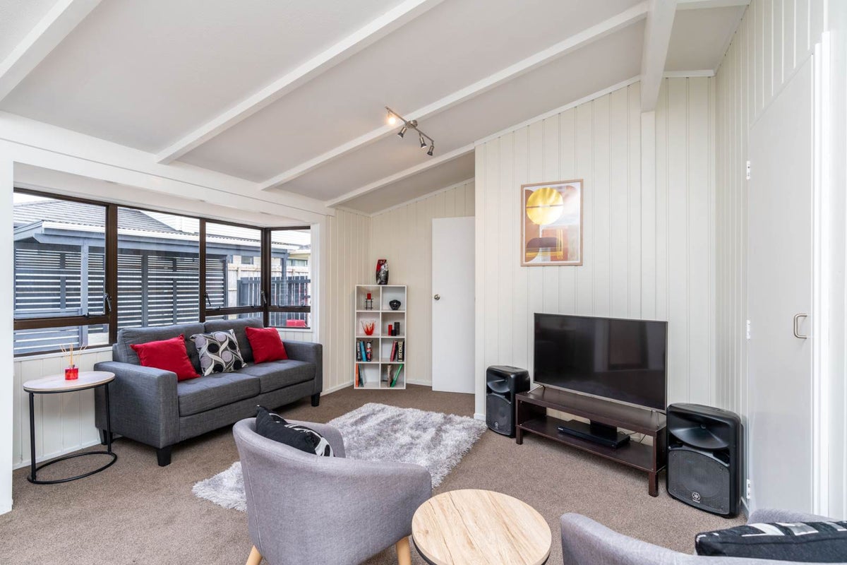 2/7 Deveron Street, Regent, Whangarei - Carousel 2