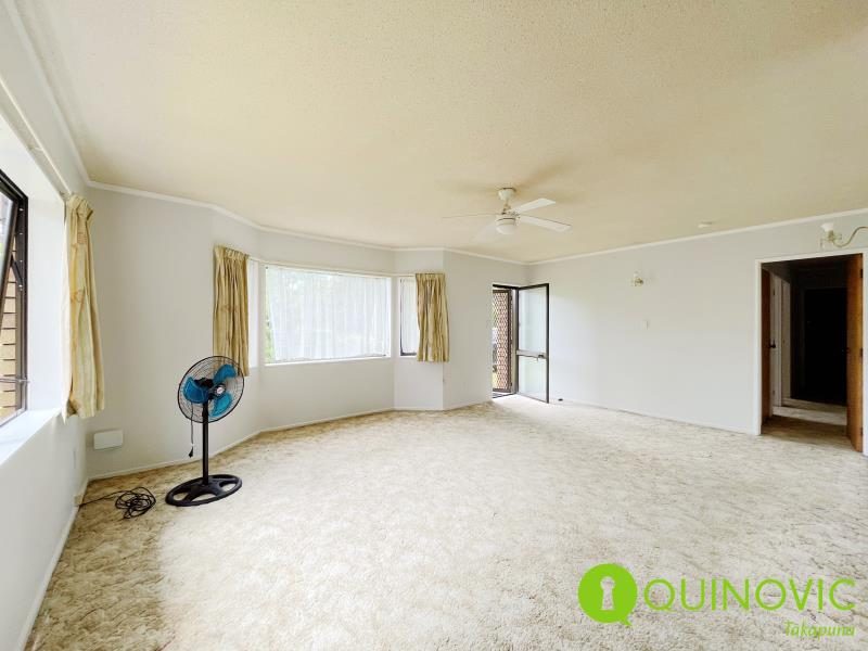 2/17 Queen Mary Avenue, New Lynn, Auckland - Carousel 2
