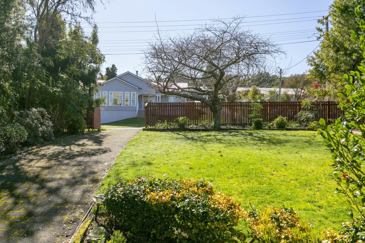 67 Chesham Avenue, Waipahihi, Taupo - Carousel 28
