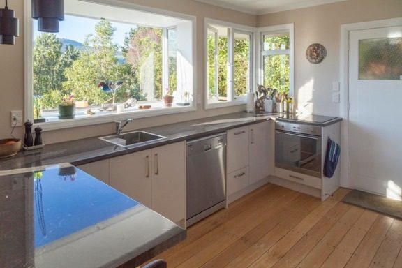 209 Signal Hill Road, Opoho, Dunedin - Carousel 2