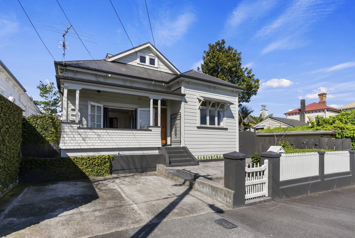 55 Scanlan Street, Grey Lynn, Auckland - Carousel 2