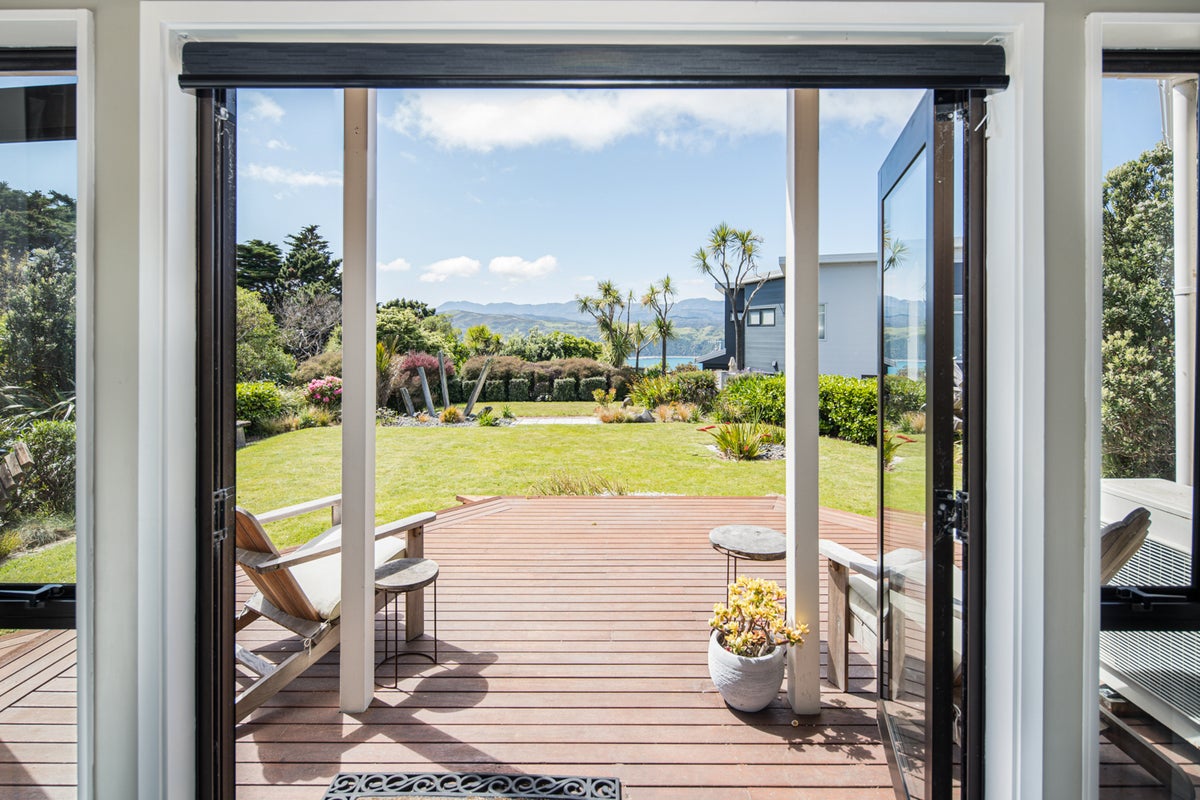 21 Signallers Grove, Strathmore Park, Wellington - Carousel 1