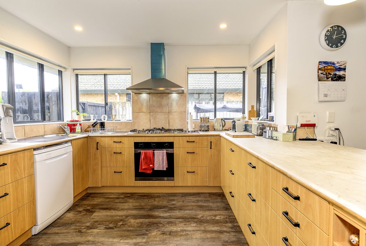 26 Cranbrook Place, Rototuna North, Hamilton - Carousel 2