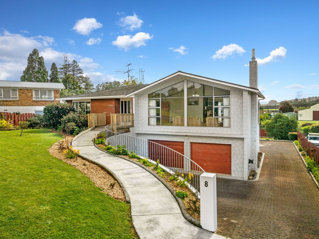 8 Beverley Crescent, Maungatapere, Whangarei - Carousel 1