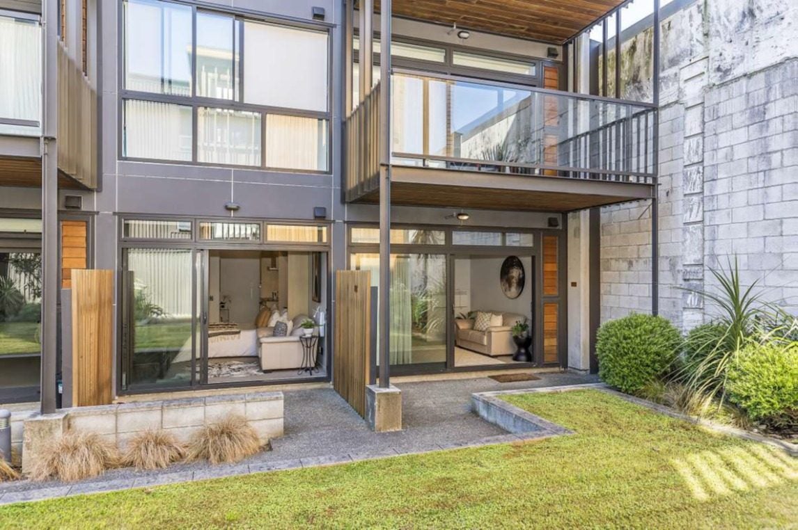 105/41 Hopper Street, Mount Cook, Wellington - Carousel 1