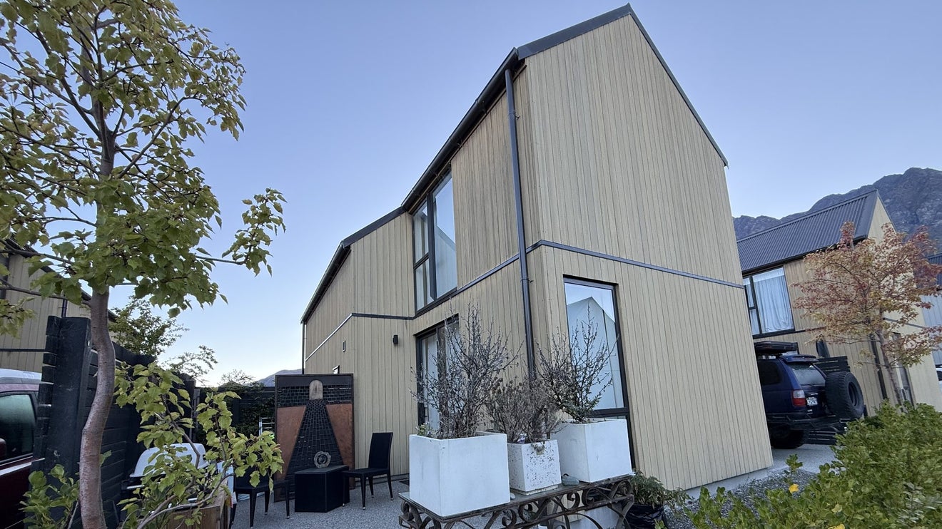 9 Boulder Lane, Jacks Point, Queenstown - Carousel 1