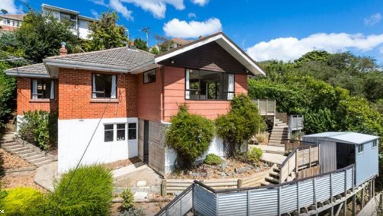 480 North Road, Normanby, Dunedin - Carousel 1