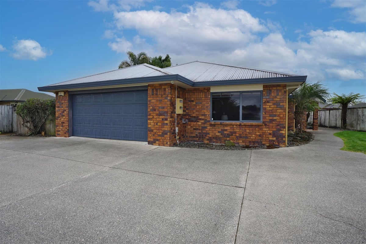 14 Blairgowrie Place, Rototuna North, Hamilton - Carousel 2
