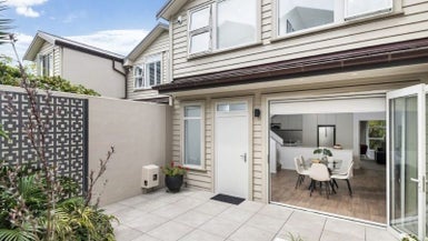 8/38 Bracken Avenue, Takapuna, Auckland - Carousel 1
