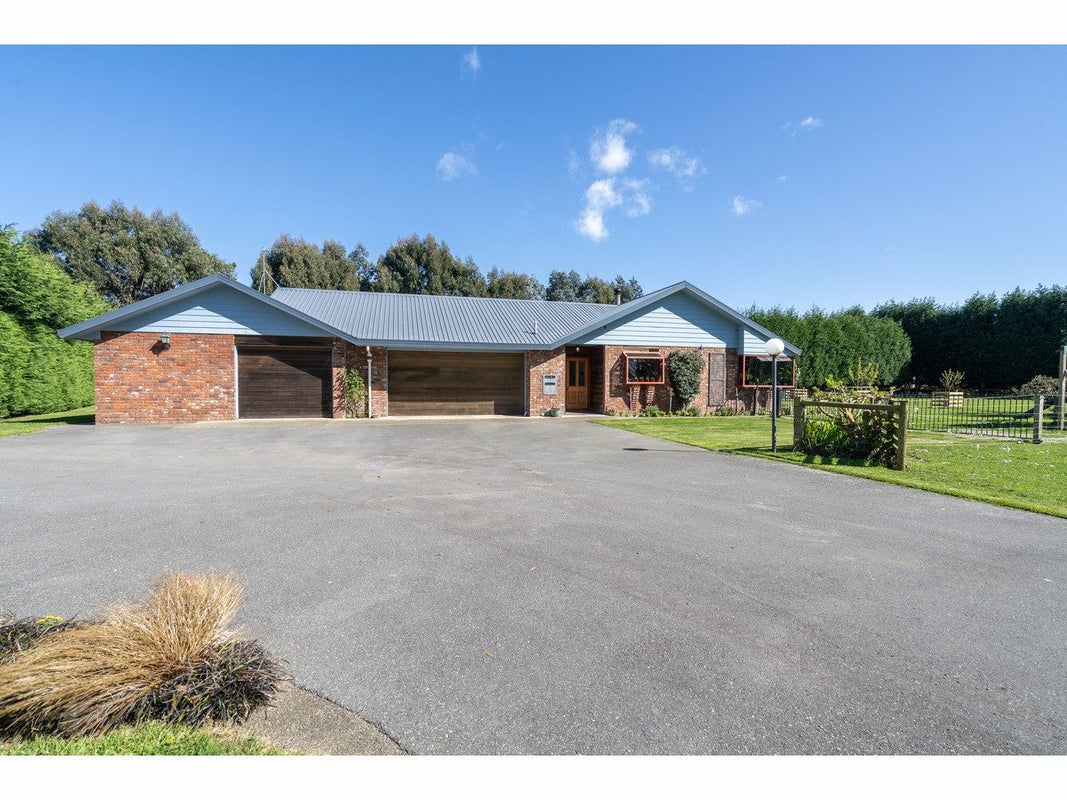 148 Aicken Road, Otatara, Invercargill - Carousel 2
