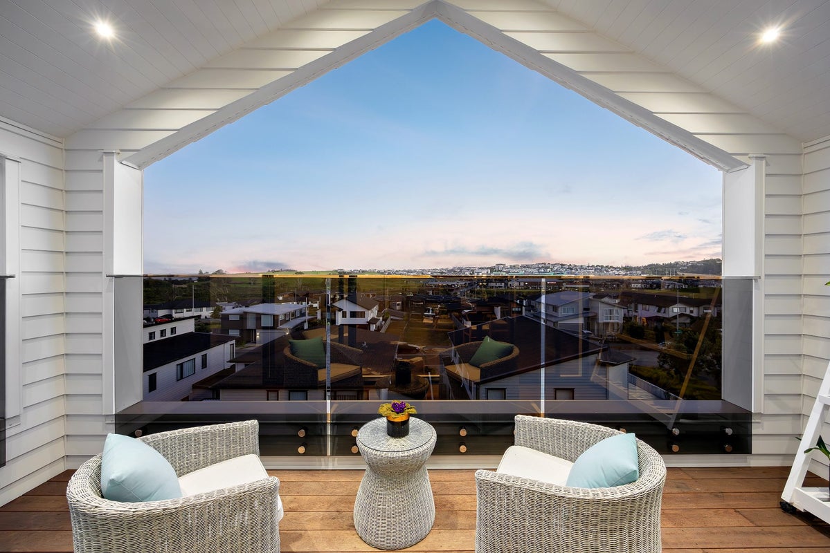 15 Hopetea Street, Long Bay, Auckland - Carousel 1