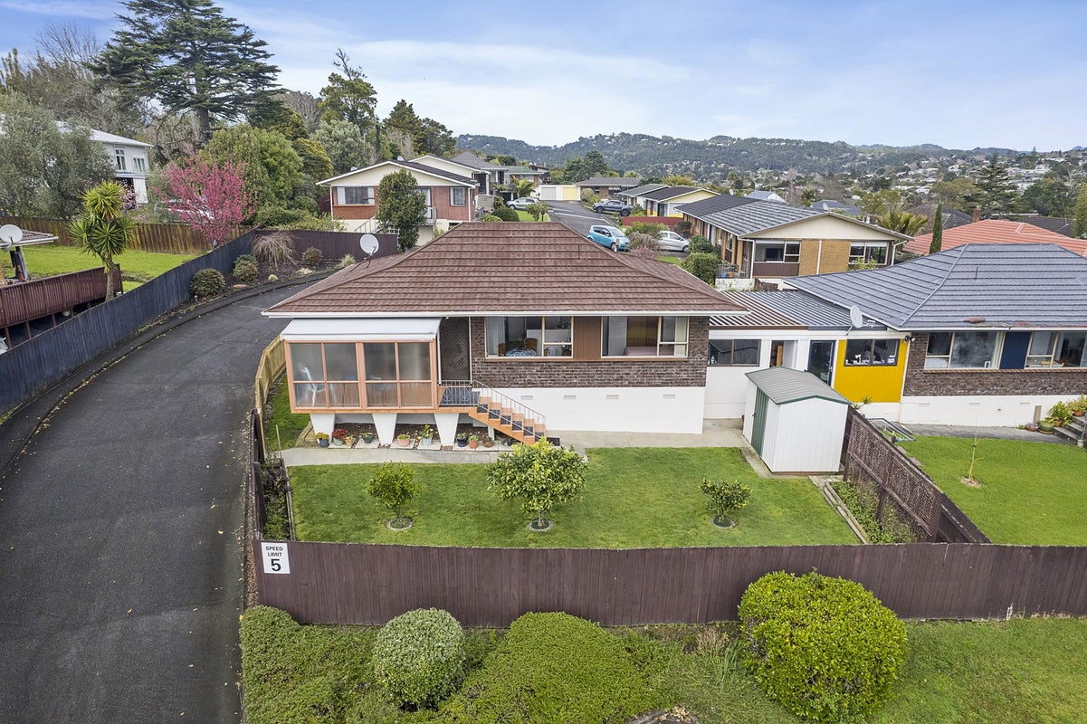 1/9 Evans Road, Glen Eden, Auckland - Carousel 2