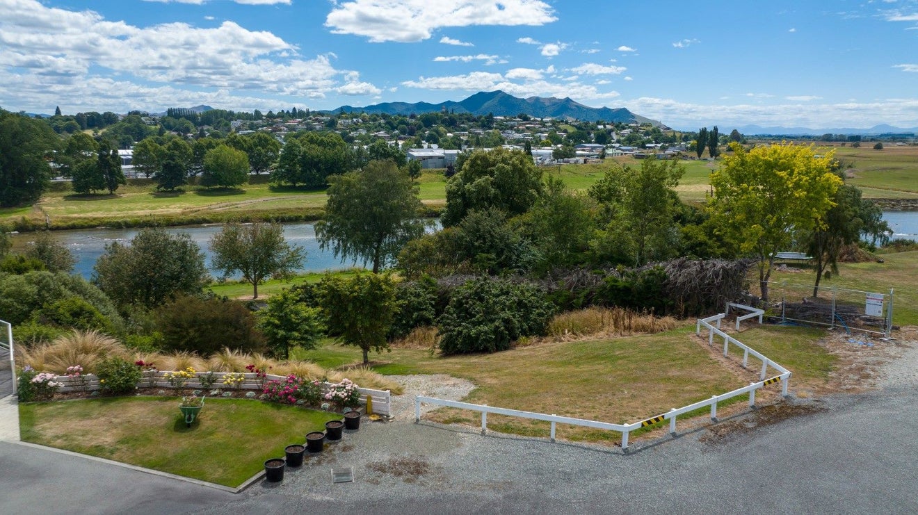 20 Nelson Street, East Gore, Gore - Carousel 9