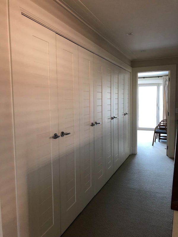 31 Quedley Court, Eastern Beach, Auckland - Carousel 2