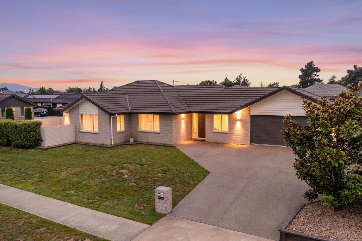 2 Dakota Place, Burleigh, Blenheim - Carousel 2